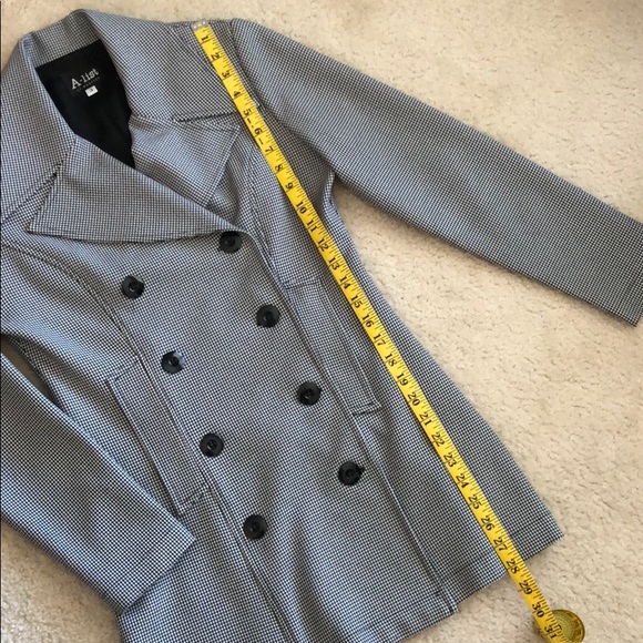 Vintage Houndstooth Fitted Blazer - Picture 5 of 9